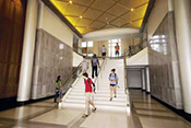 Students walking through Shelby Center