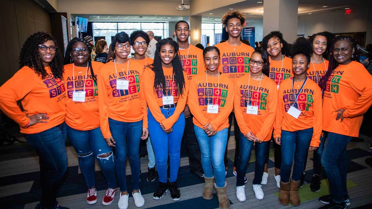 The Center for Inclusive Engineering Excellence hosts visitation day for high school students.