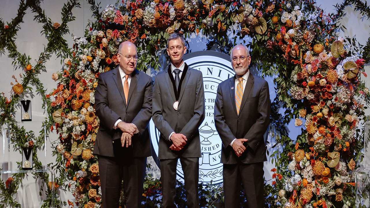 Auburn University President Christopher B. Roberts and Samuel Ginn College of Engineering Interim Dean Steve Taylor recognized Mark Schall with the Breeden Professorship at the 2022 Auburn University Endowed Faculty Recognition Ceremony at the Gogue Performing Arts Center on Oct. 13.