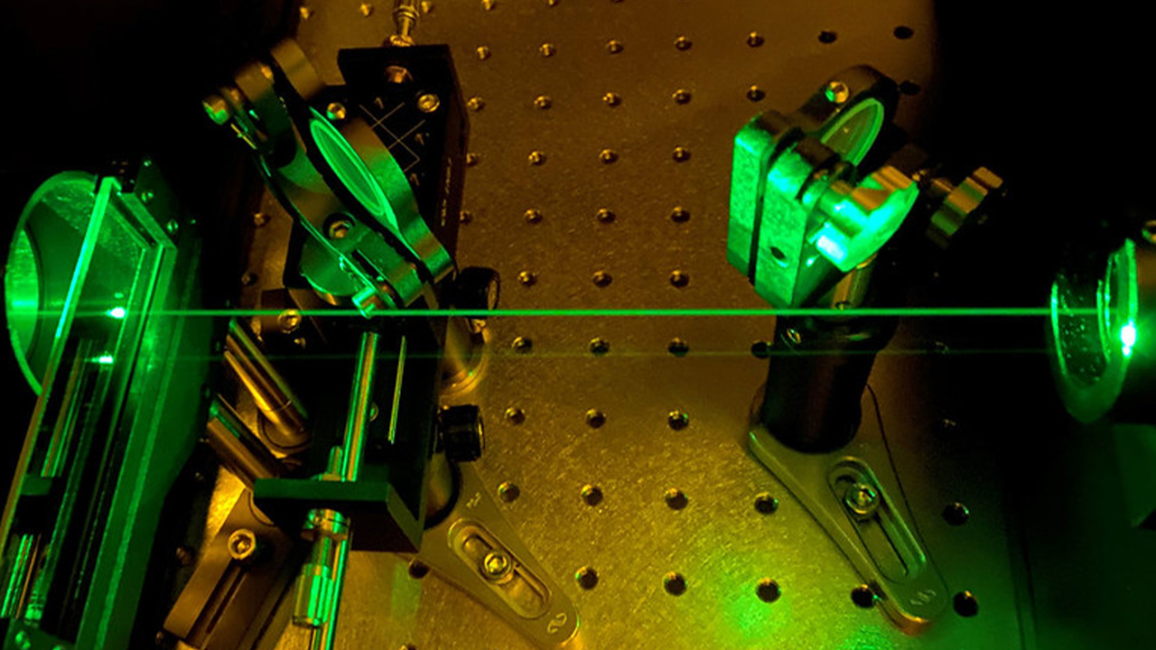 "Green (520 nm) femtosecond laser used for micro/nano fabrication.