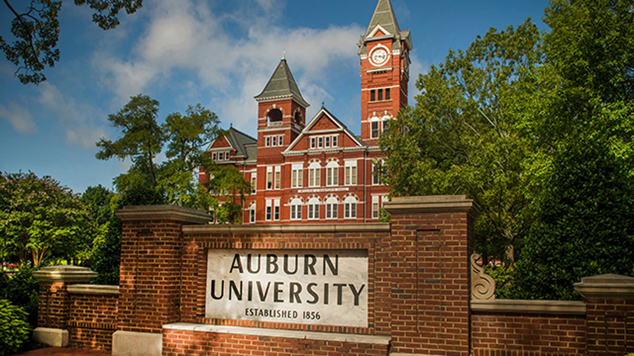 Four Auburn Engineering alumni will be honored by the Auburn Alumni Association.