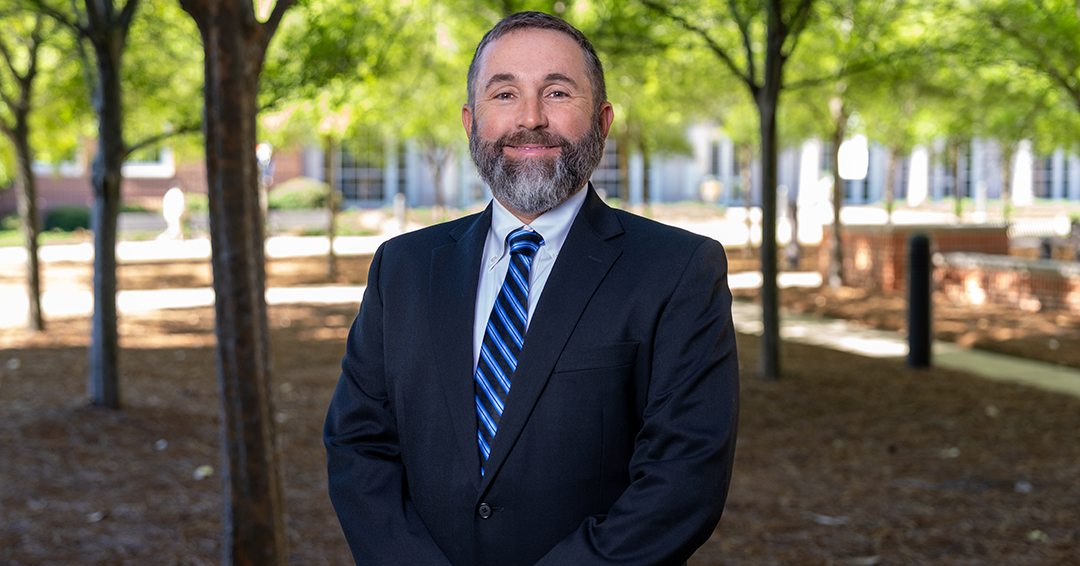 Before transitioning to higher education, Avant served over 20 years in the U.S. Army in leadership and employee relations roles.