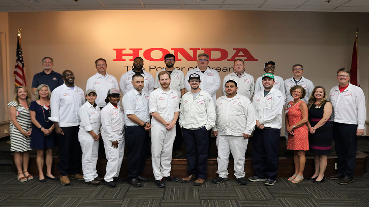 The Honda Alabama Auto Plant (AAP) and the Auburn University Samuel Ginn College of Engineering recently entered into an educational partnership through which more than 15 Honda associates will pursue graduate certificates through the Auburn University Department of Industrial and Systems Engineering (ISE).