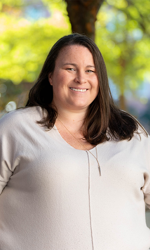 Samantha Allbrook Headshot