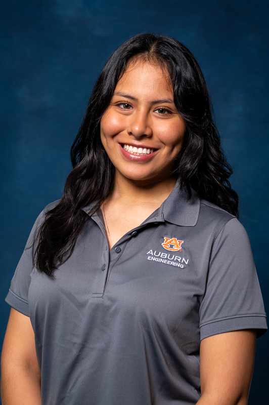 Heather Barrera headshot