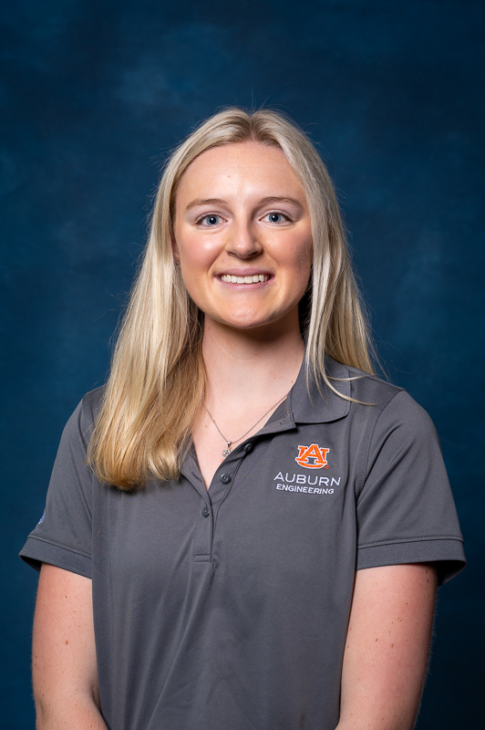 Ella Ortbals headshot