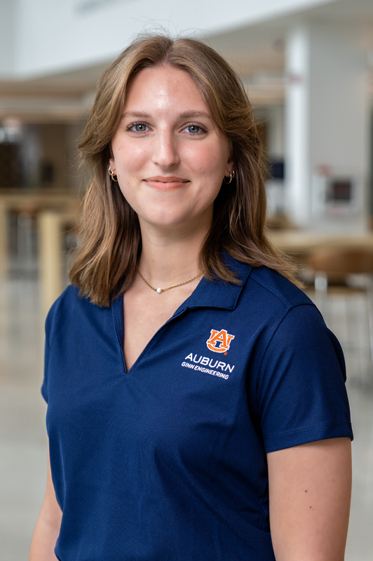 Megan Davis headshot