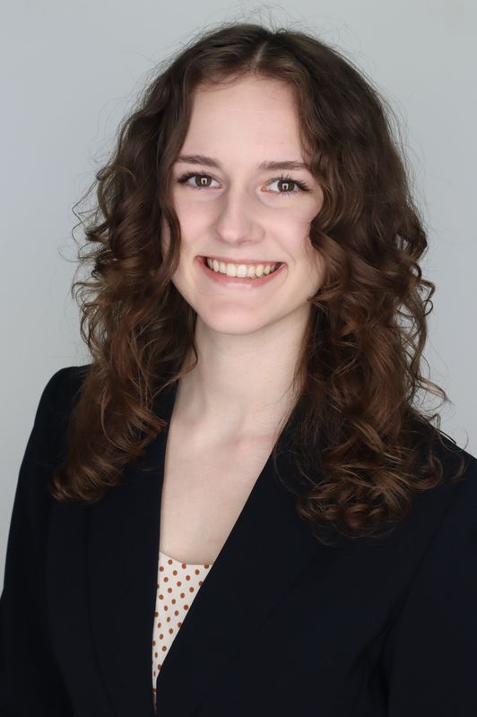 Josephine  Ohlson Headshot