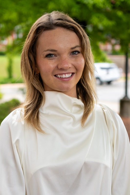Maddox Decker Headshot