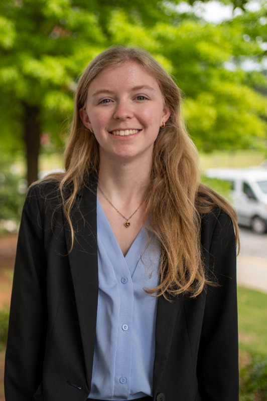 Addison Faggard Headshot