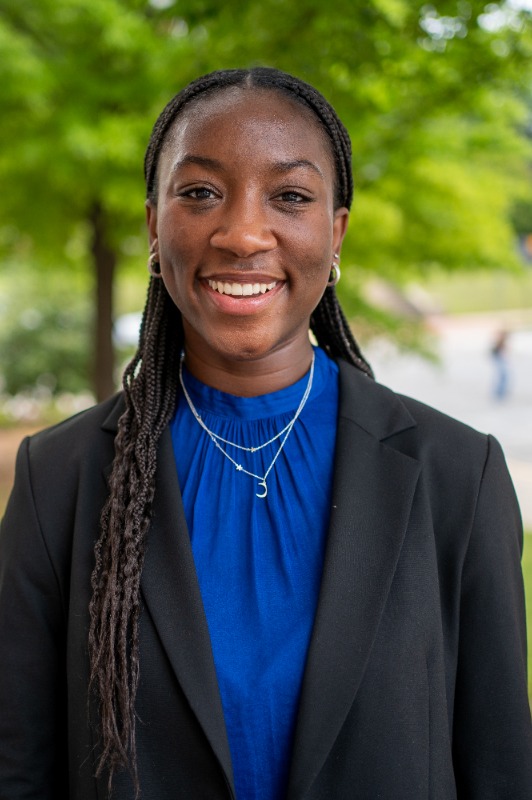 Madison Hunt Headshot