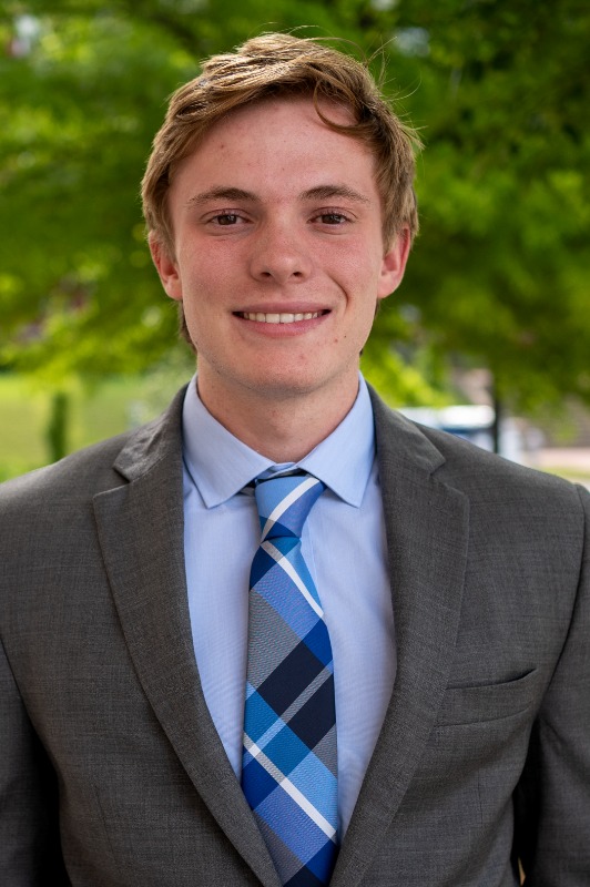 Alex Leamon Headshot