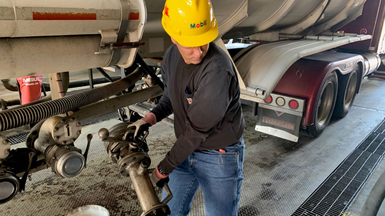 Jack Janik majored in mechanical engineering and completed a co-op with Mercedes-Benz.