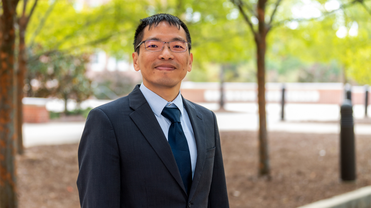 Edward Huang, associate professor in Auburn University’s Department of Industrial and Systems Engineering (ISE), has been invited to serve as an associate editor for Advanced Engineering Informatics (ADVEI), a highly regarded peer-reviewed journal.