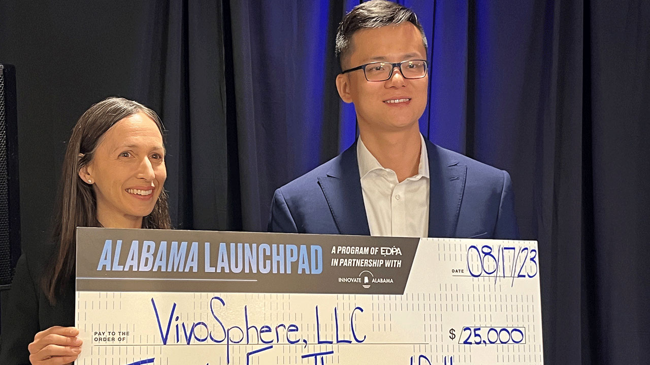 Elizabeth Lipke, left, the Mary and John H. Sanders Professor in chemical engineering, and Yuan Tian, a post-doctoral researcher in chemical engineering, won first place at this past August's Alabama Launchpad Cycle 2 concept stage finals.